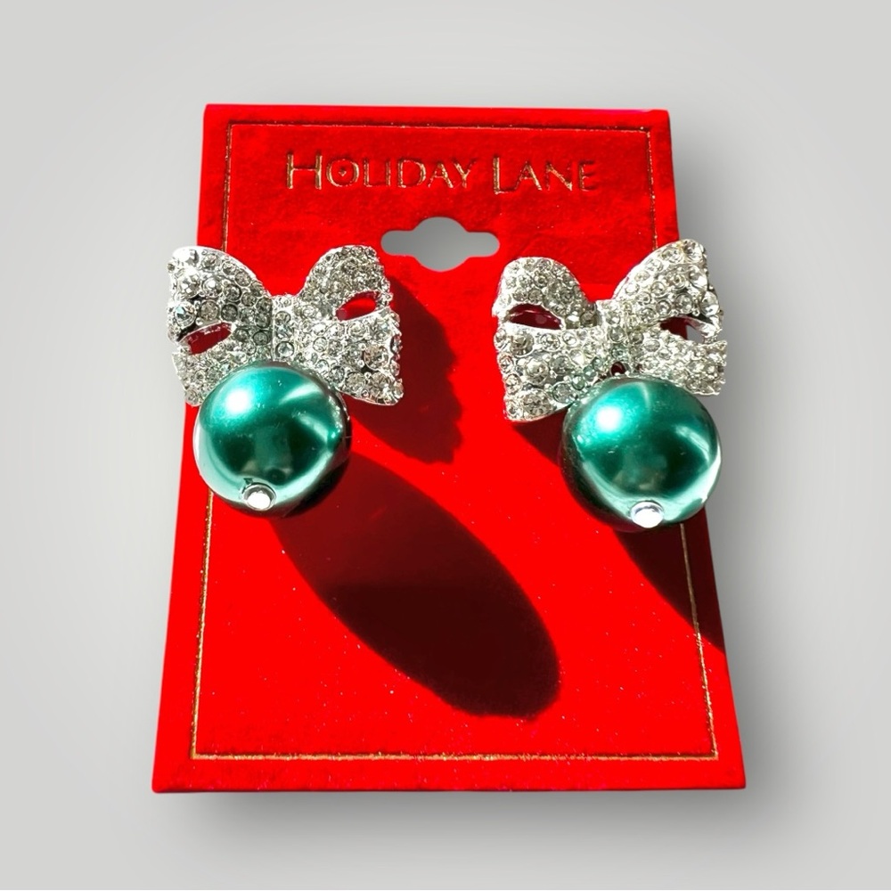 Pavé Ribbon Silver Tone Green Christmas Ornament Stud Earring Holiday Lane New - Picture 7 of 7